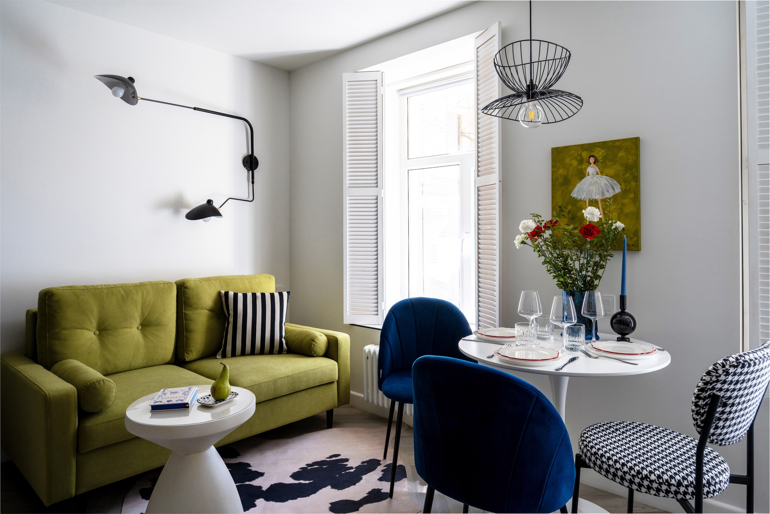 Studio apartment on Antonenko street, 10